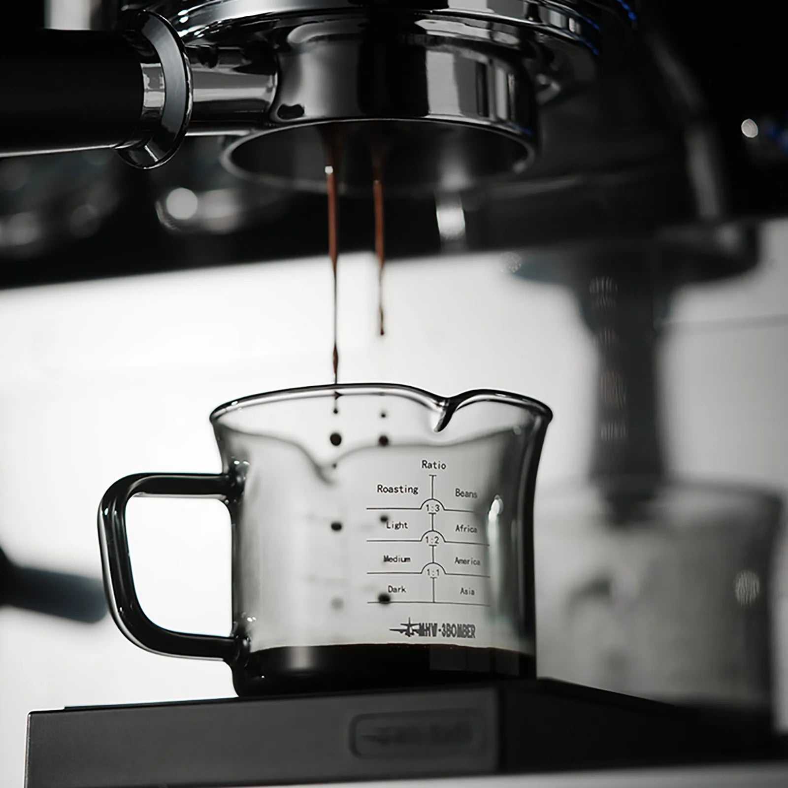 MHW-3BOMBER GLASS MEASURING - DOUBLE SPOUT - 120ML